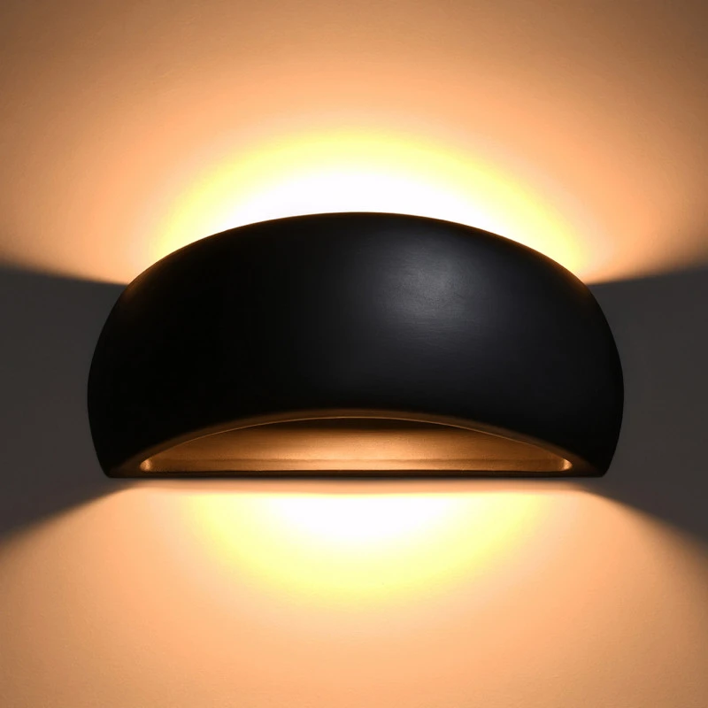 Sollux Pontius Up & Down Wall Light - Black 4 Sollux Pontius Up & Down Wall Light - Black - Image 2